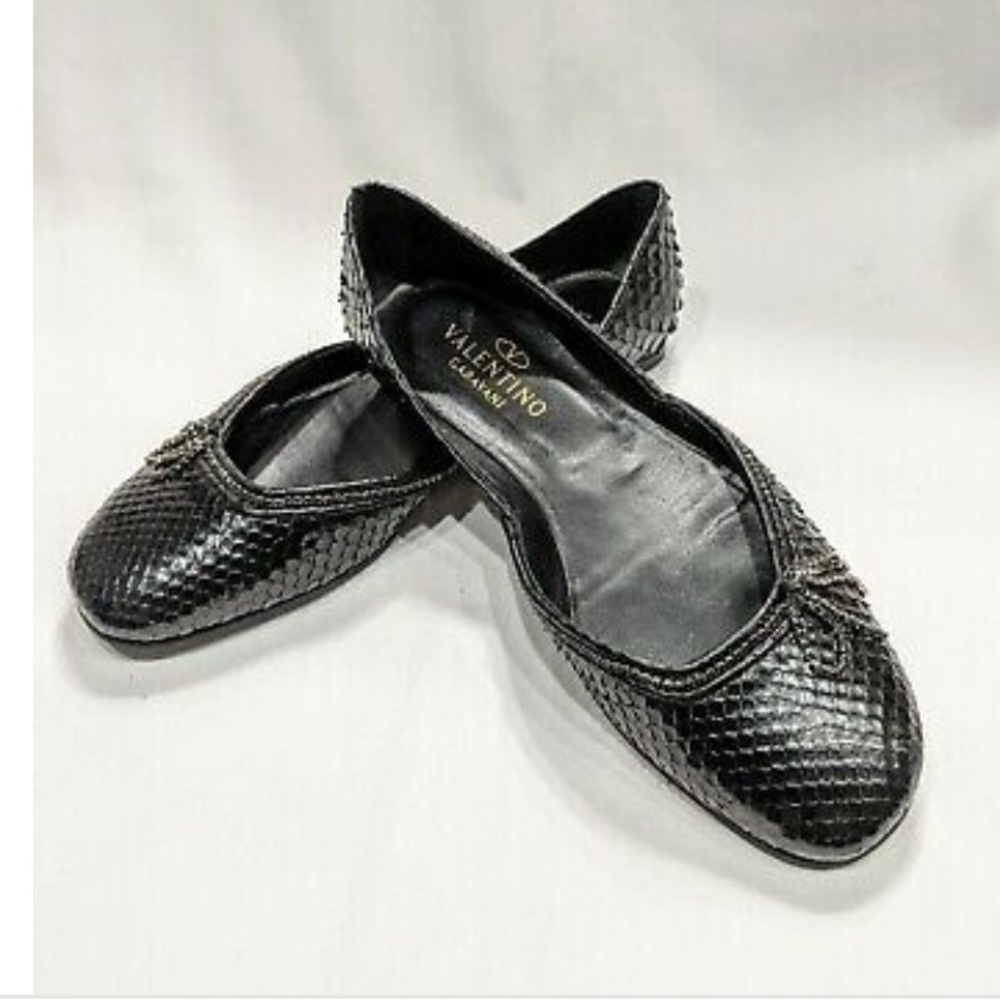 Valentino flats